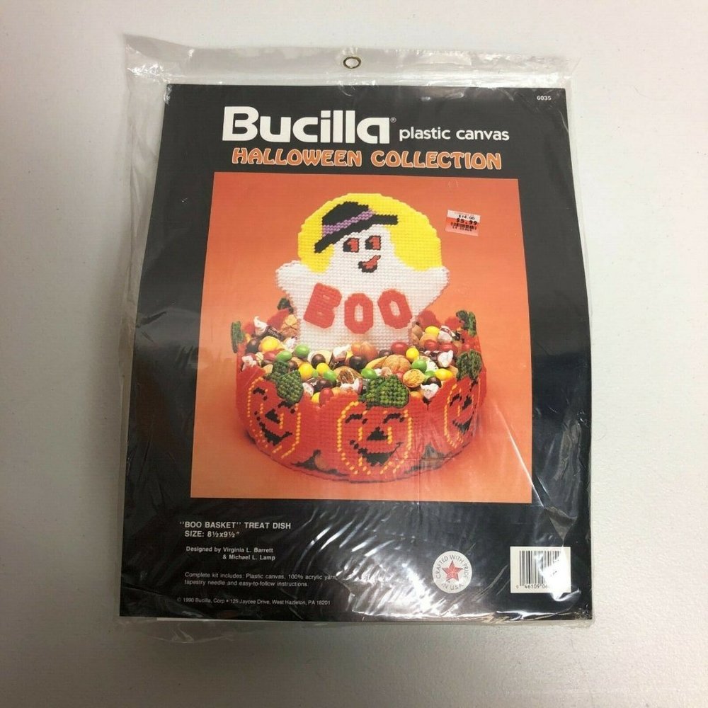 Bucilla Boo Basket Vintage 1990 Halloween Treat Dish Plastic Canvas Sealed Craft